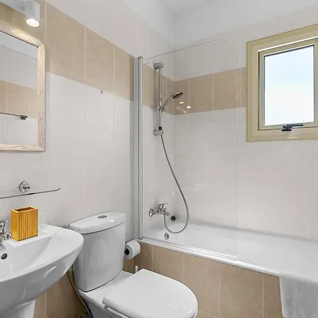 Vilă Ezoria Escape Peyia